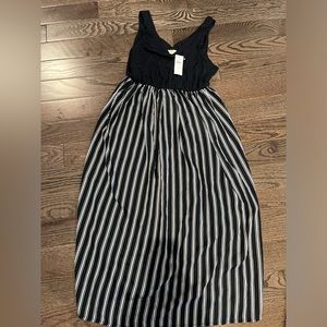 LOFT maternity - medium navy white knee length dress